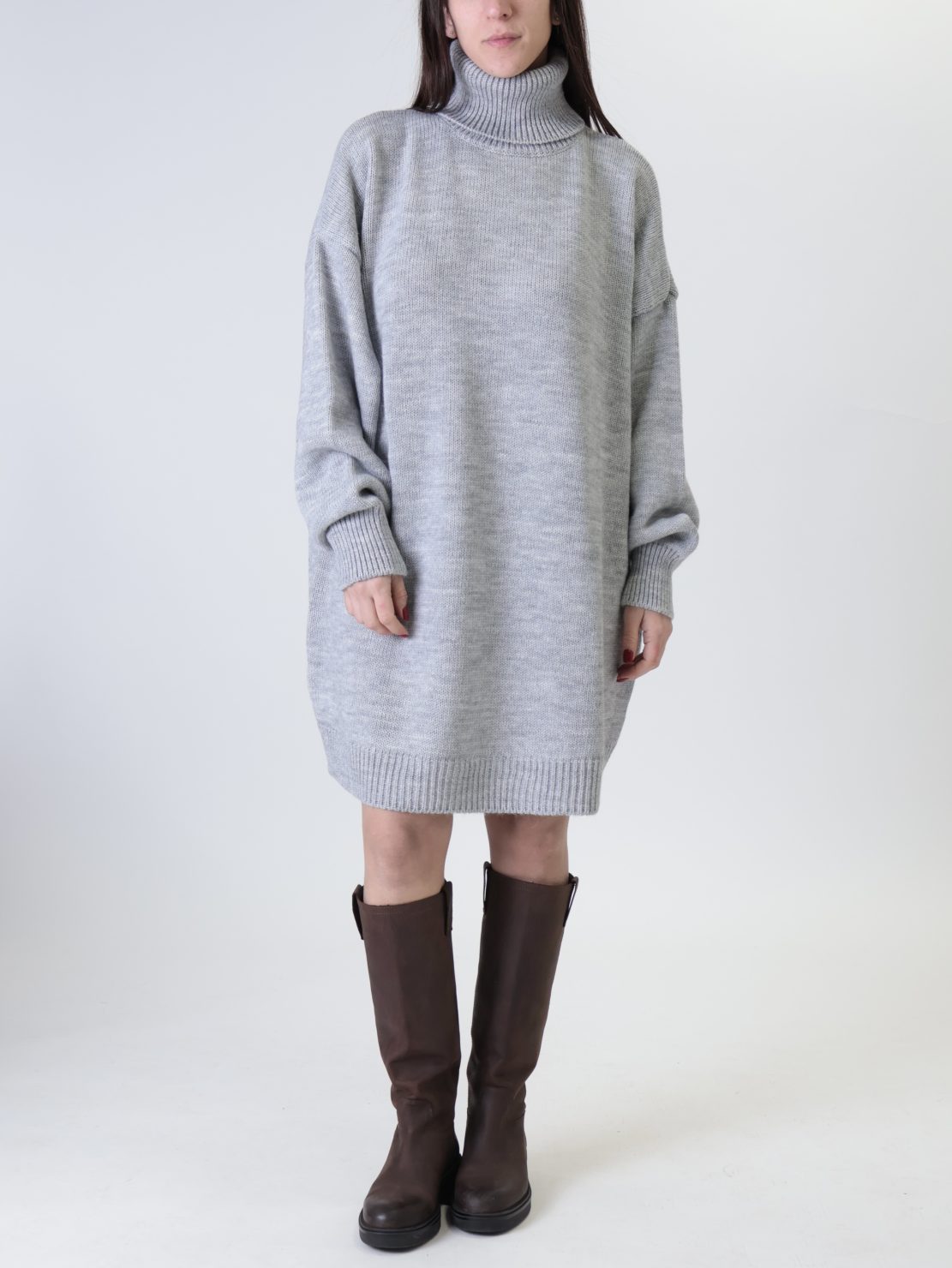 Abito in maglia collo alto grigio