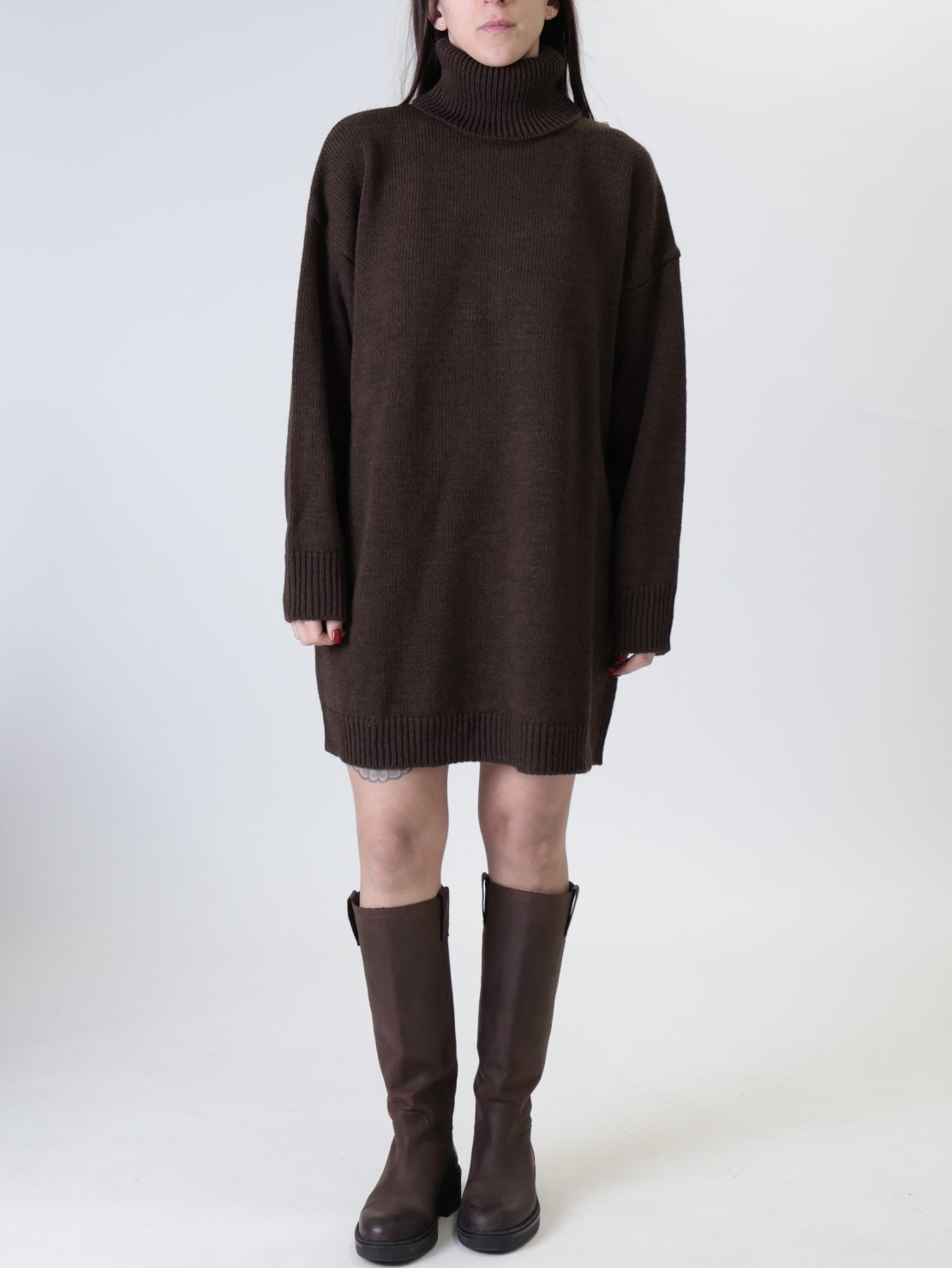 Abito in maglia collo alto moro