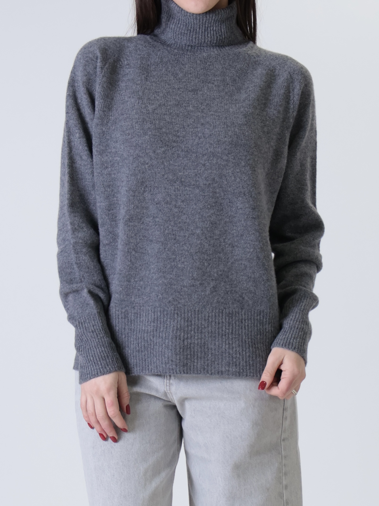 Dolcevita 55%lana 45% cashmere grigio