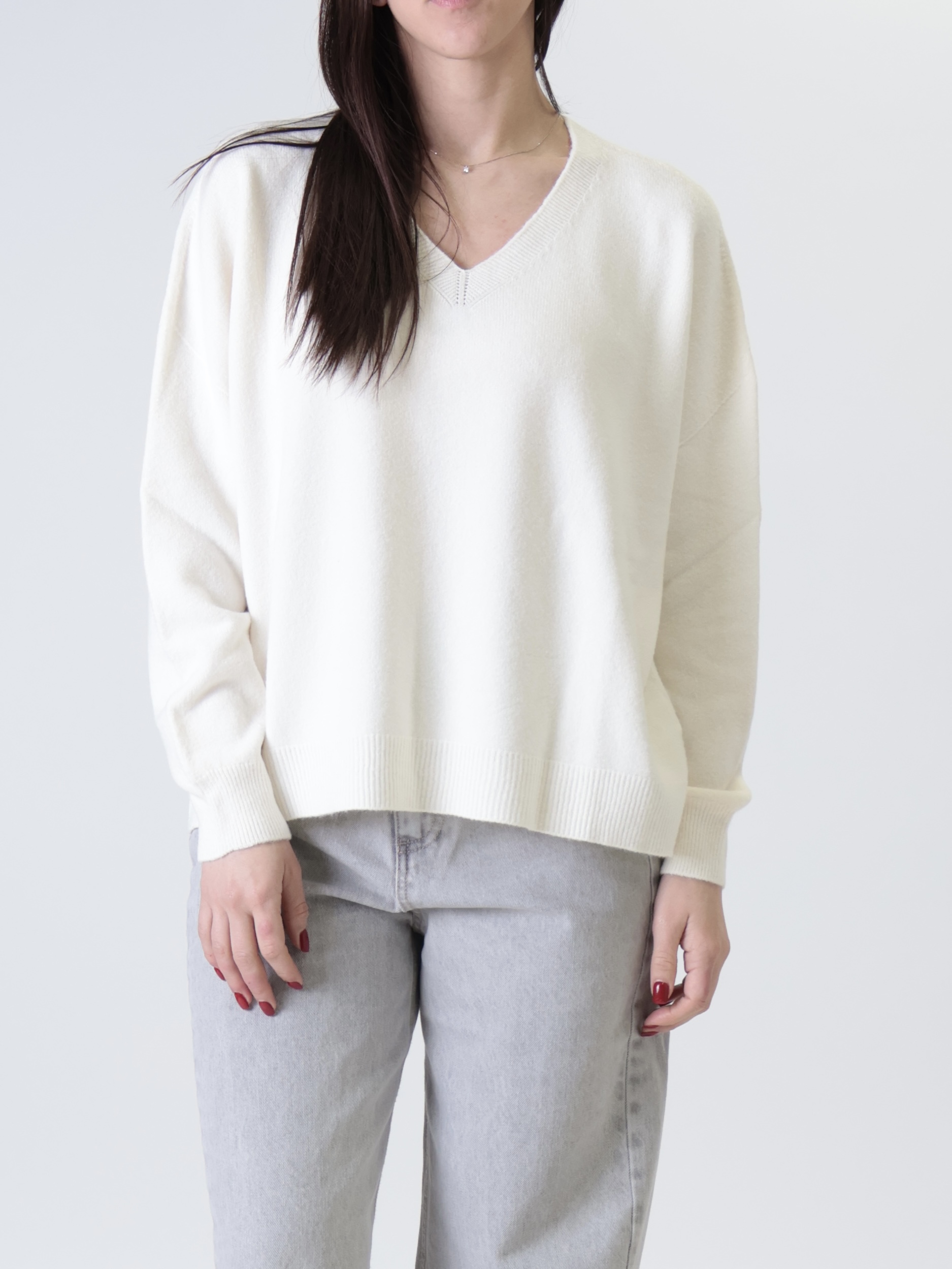 Pullover scollo V burro