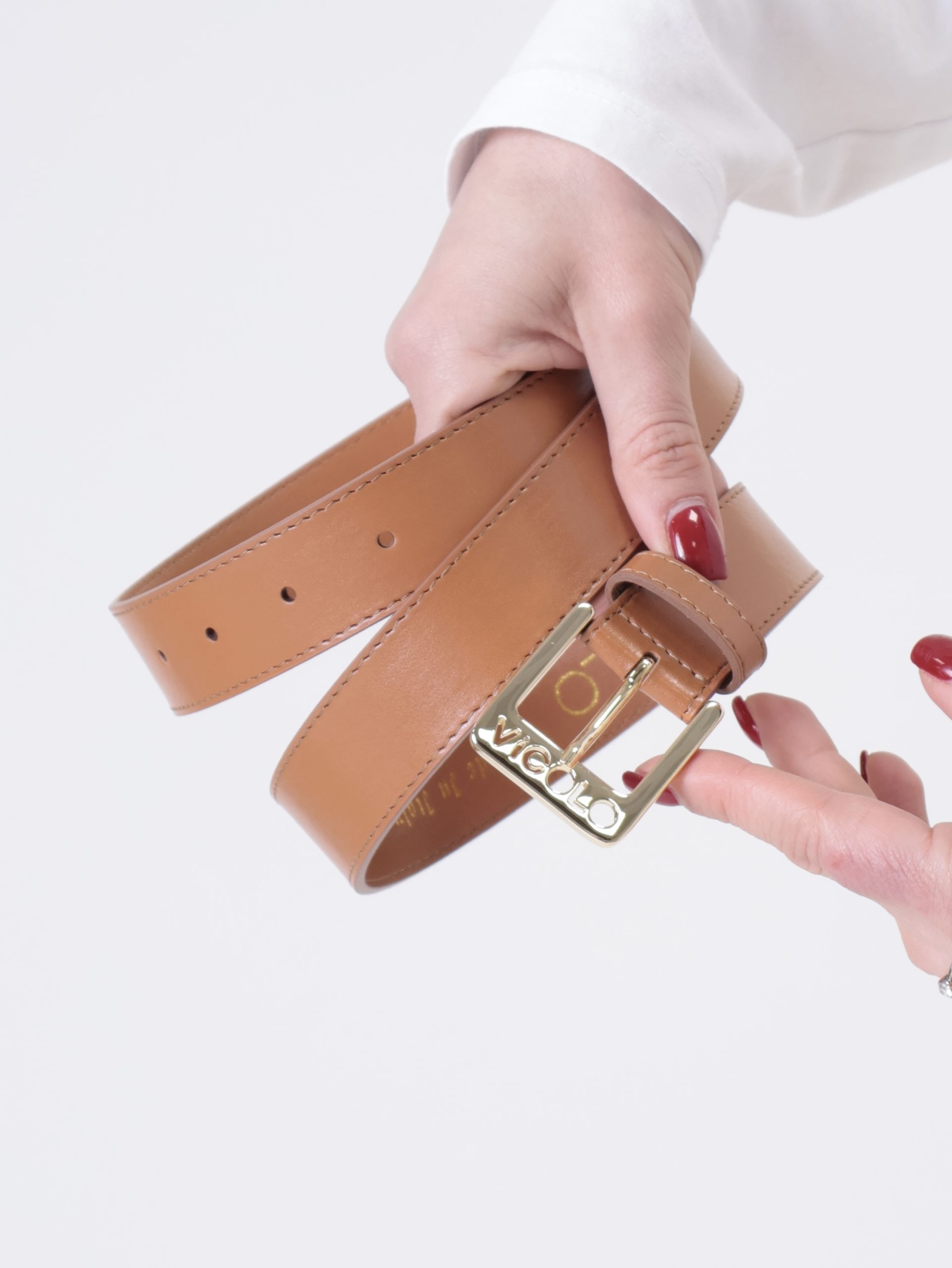 Cintura cuoio fibbia oro