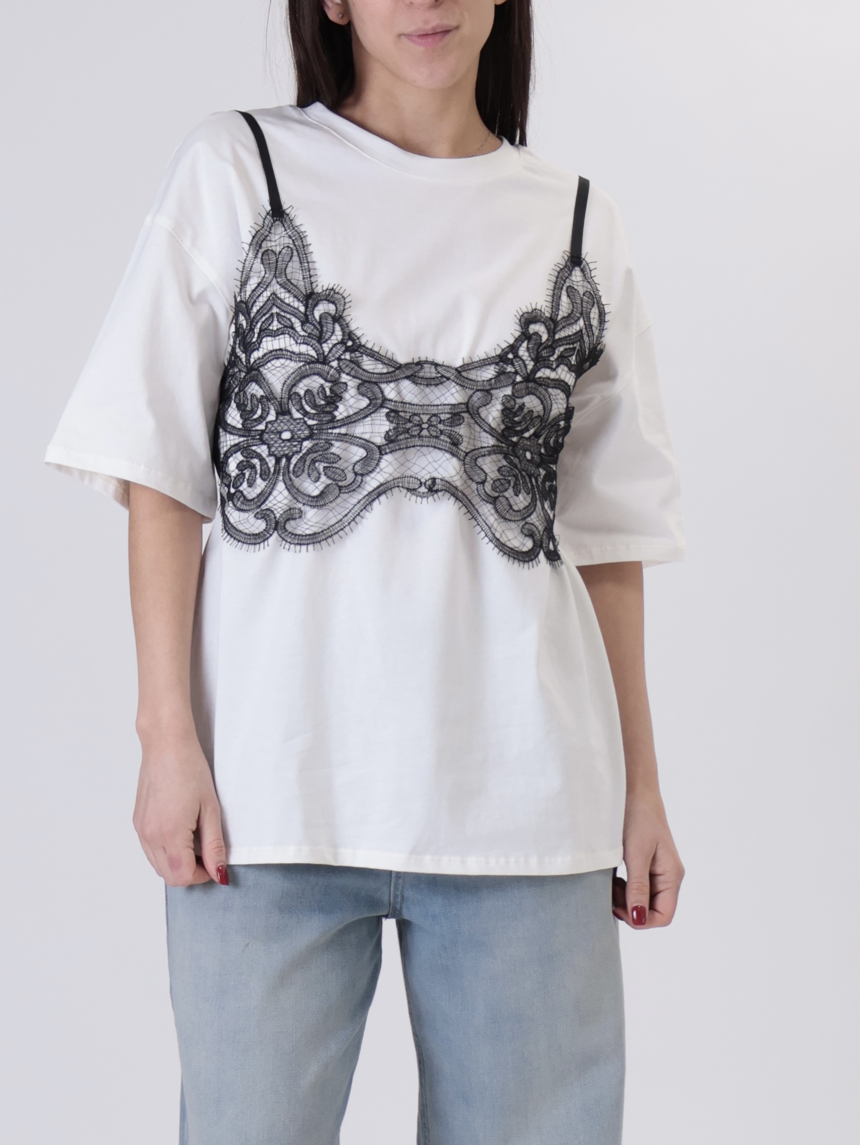 T-Shirt con pizzo bianca PREORDINE 26/01