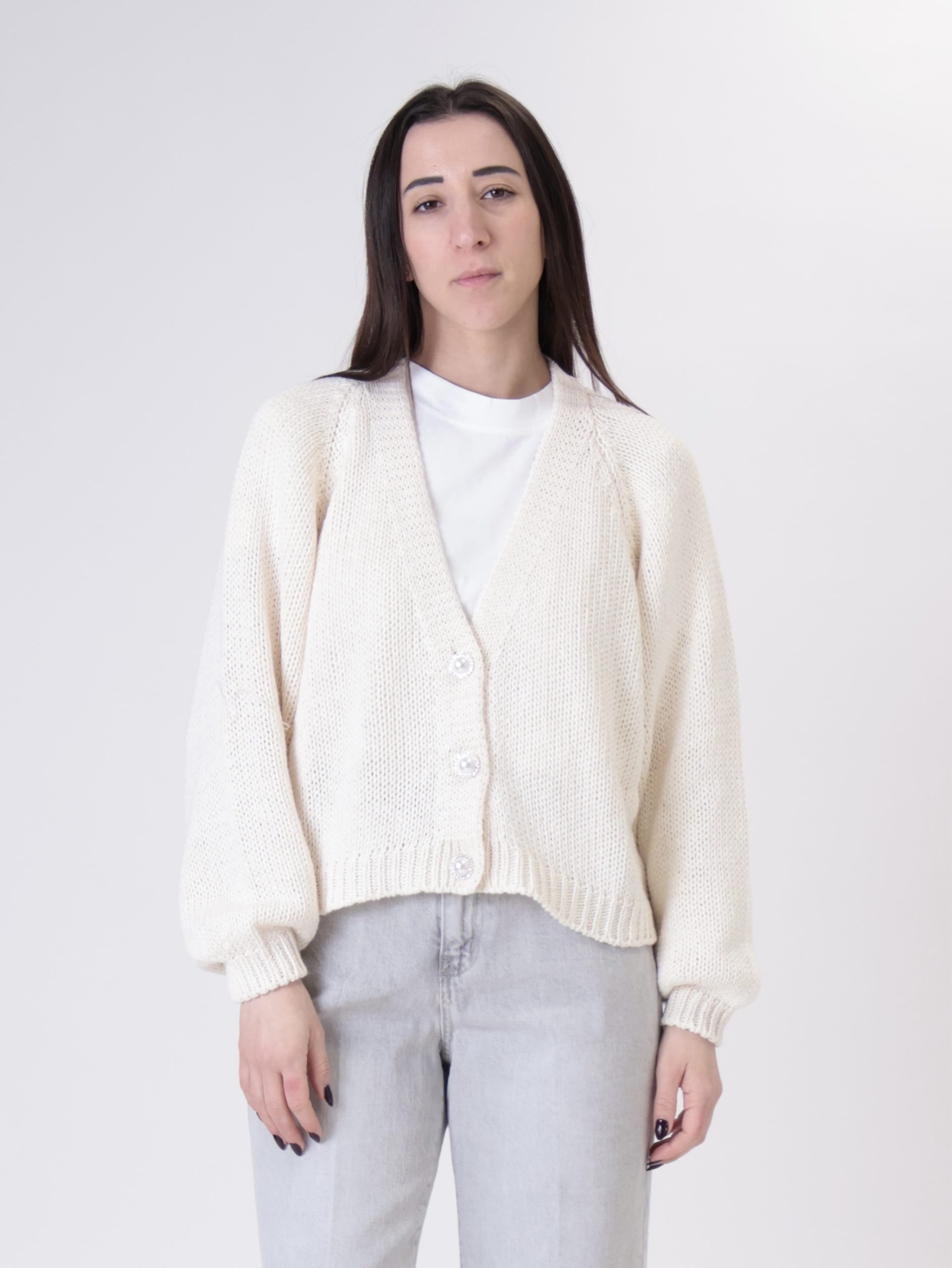 Cardigan bottoni gioiello calce