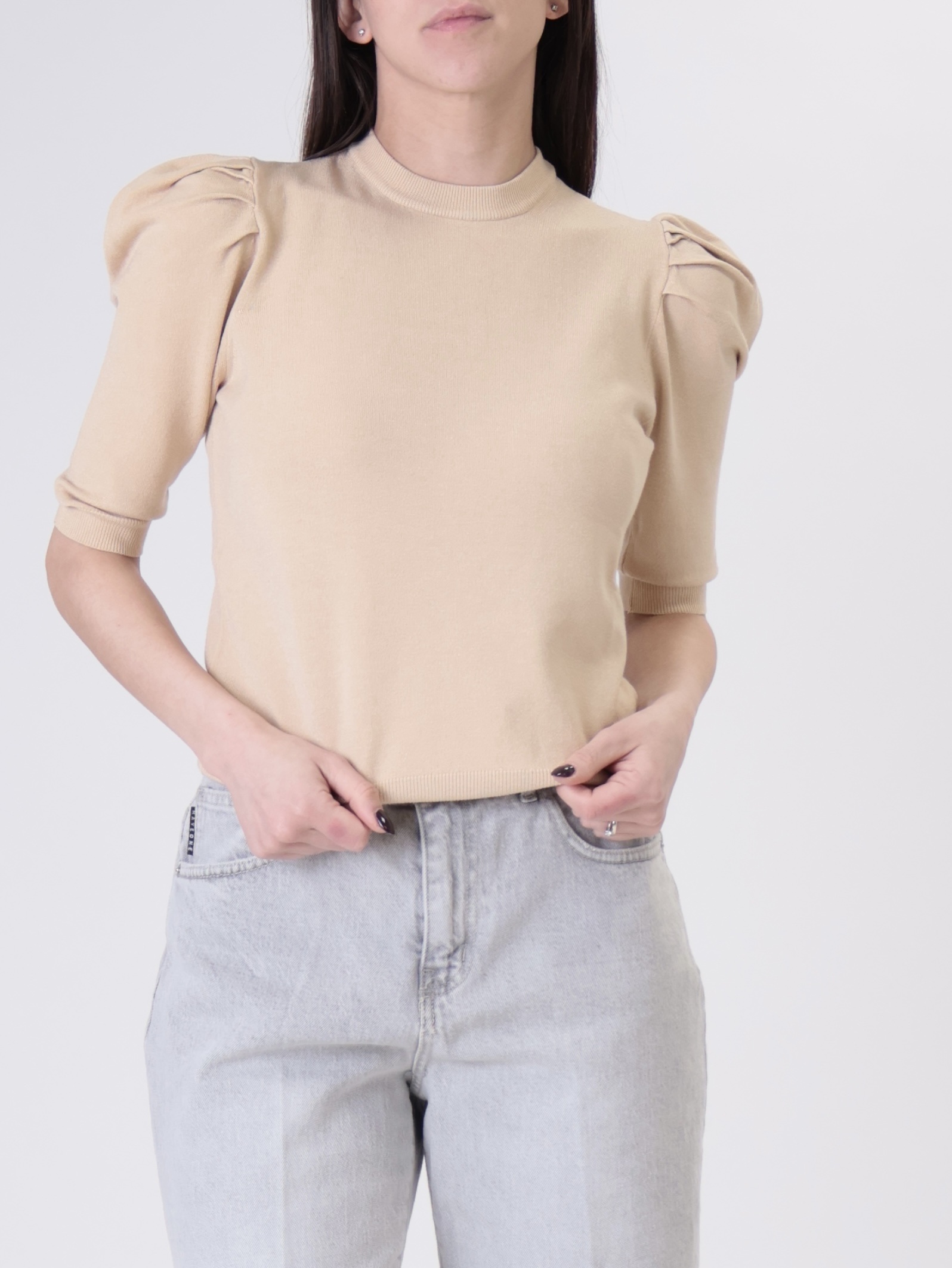 Pull sbuffo beige