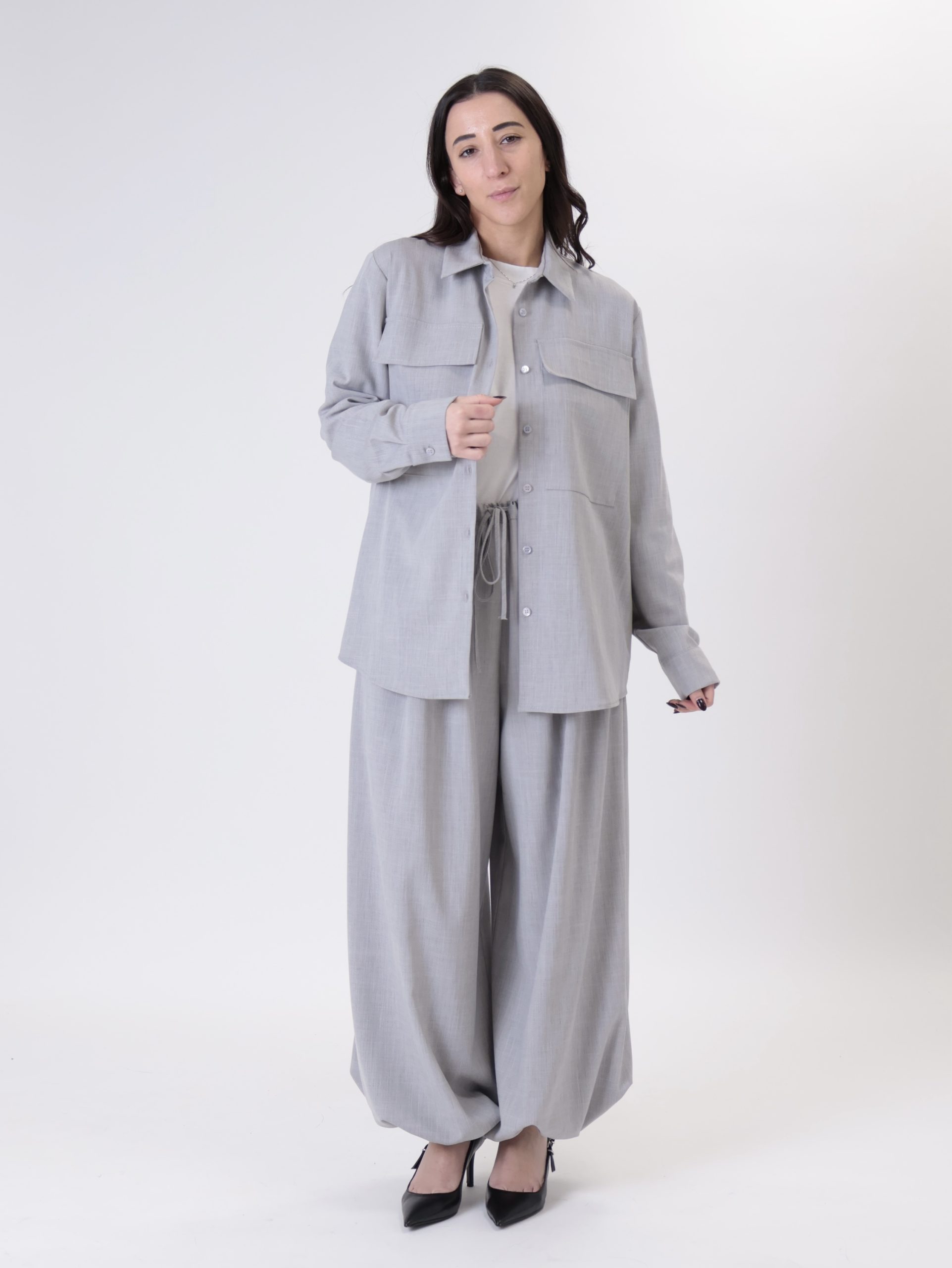 Camicia tasche grigio