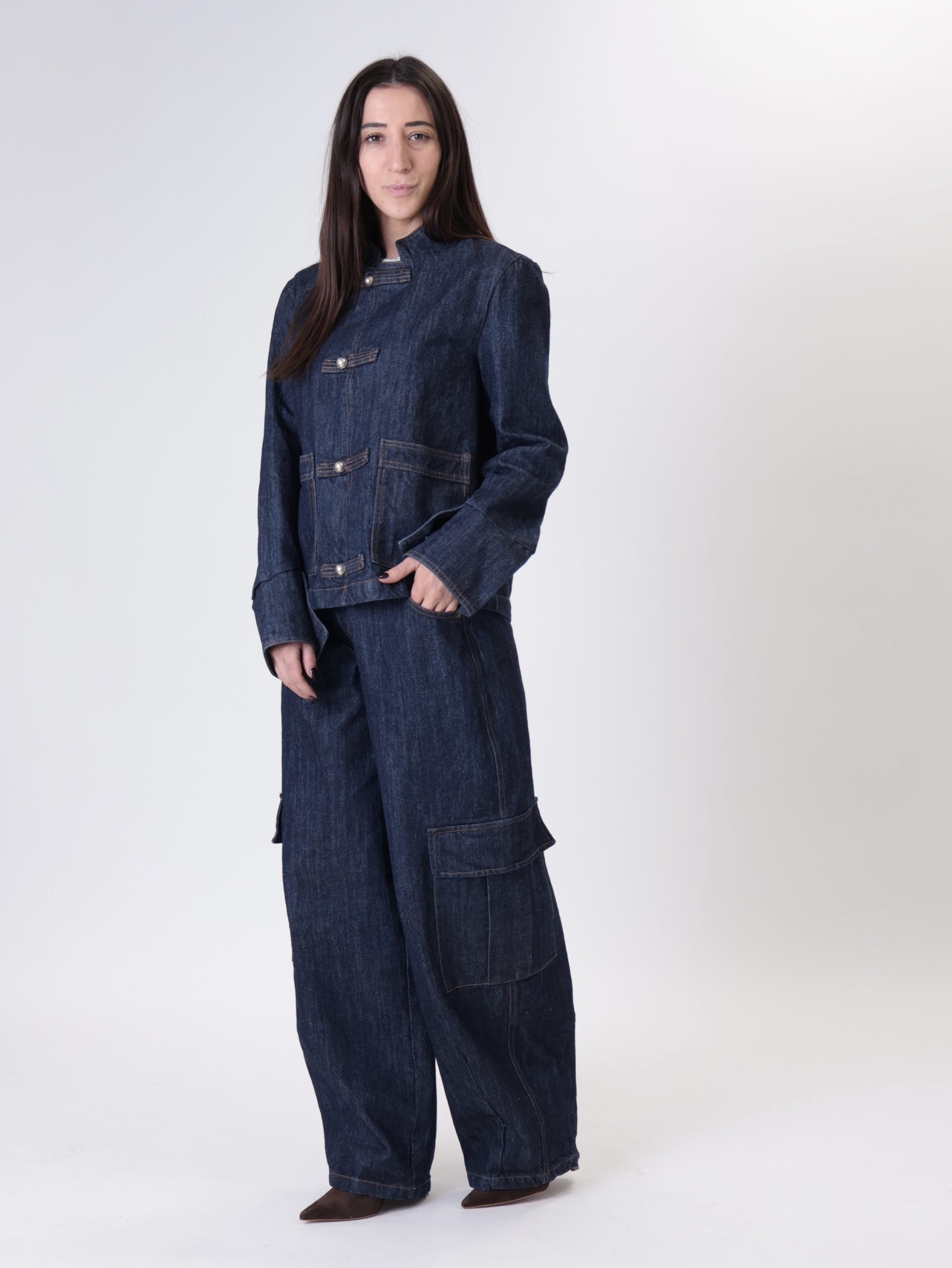 Jeans cargo denim scuro