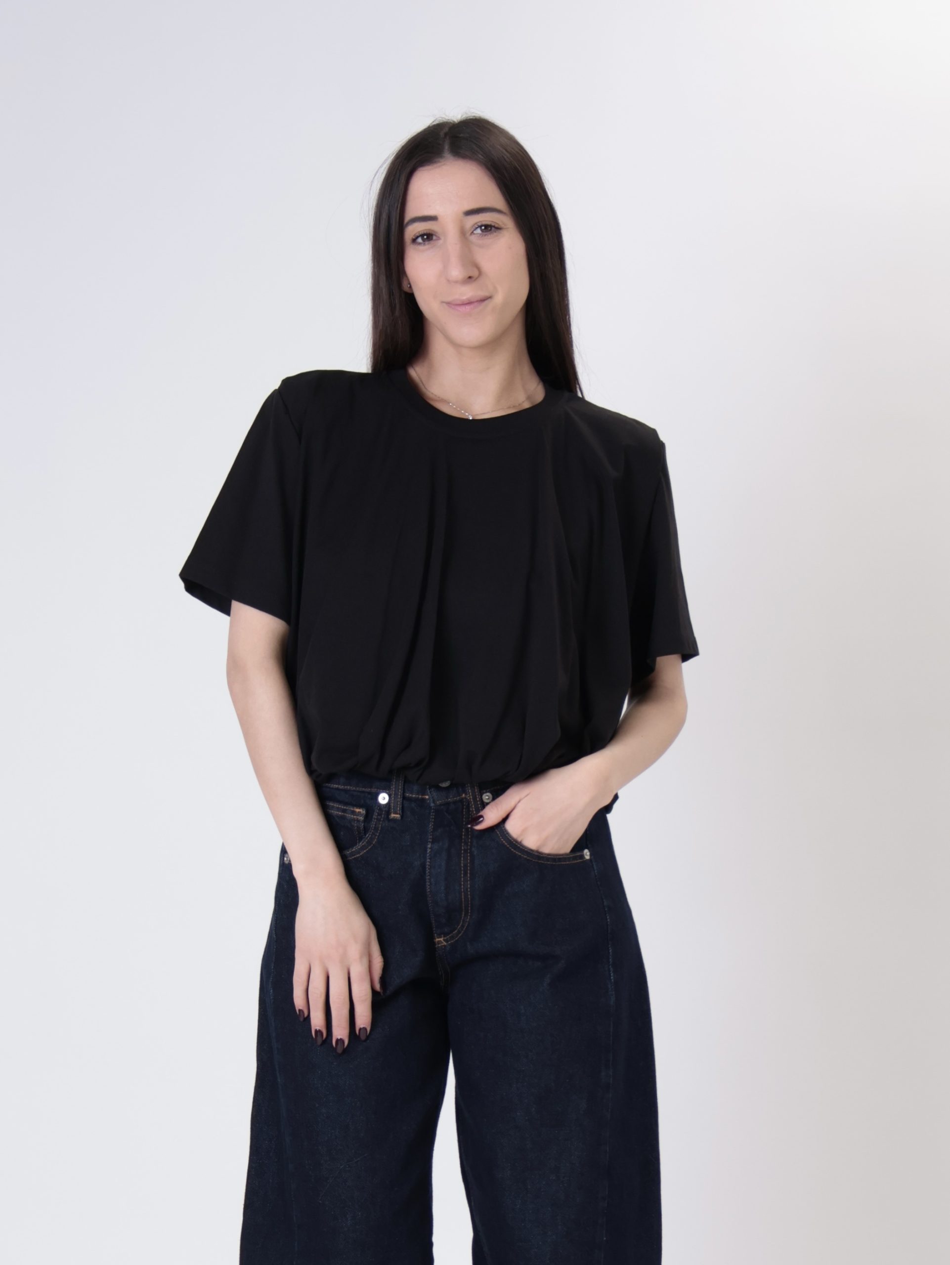 T-shirt crop arricciata nero