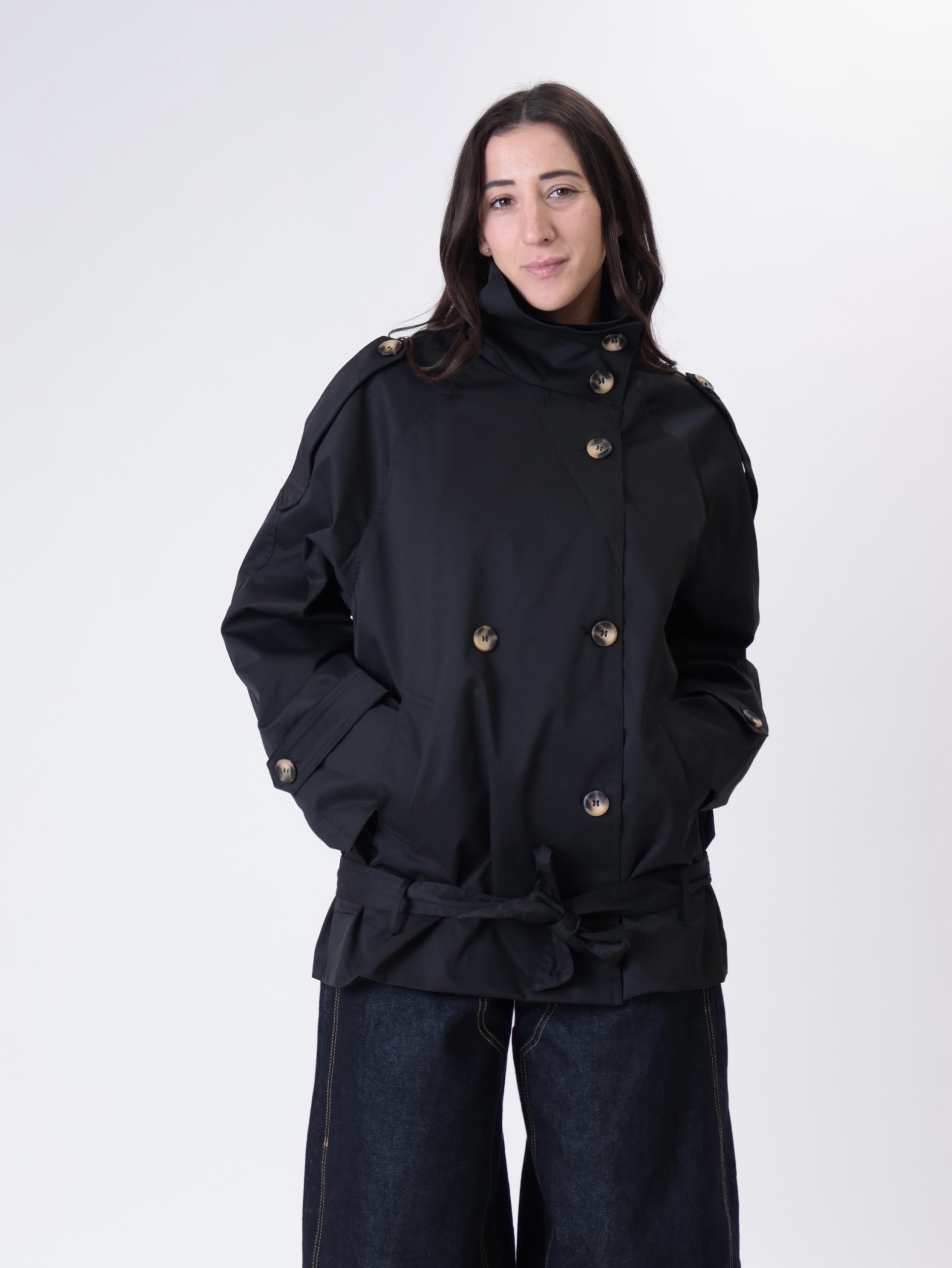 Trench con cintura  nero