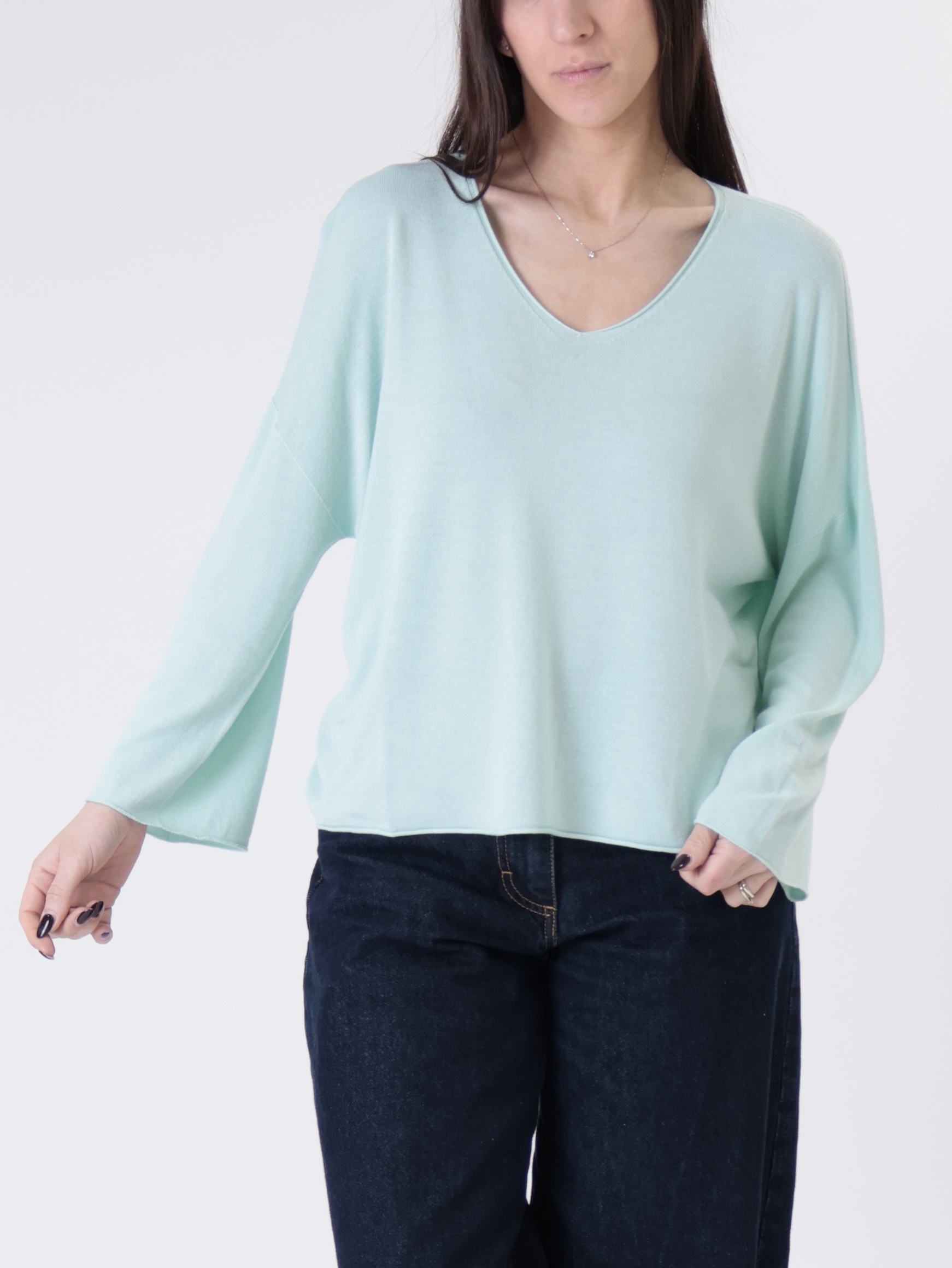 Pullover viscosa scollo V verde acqua