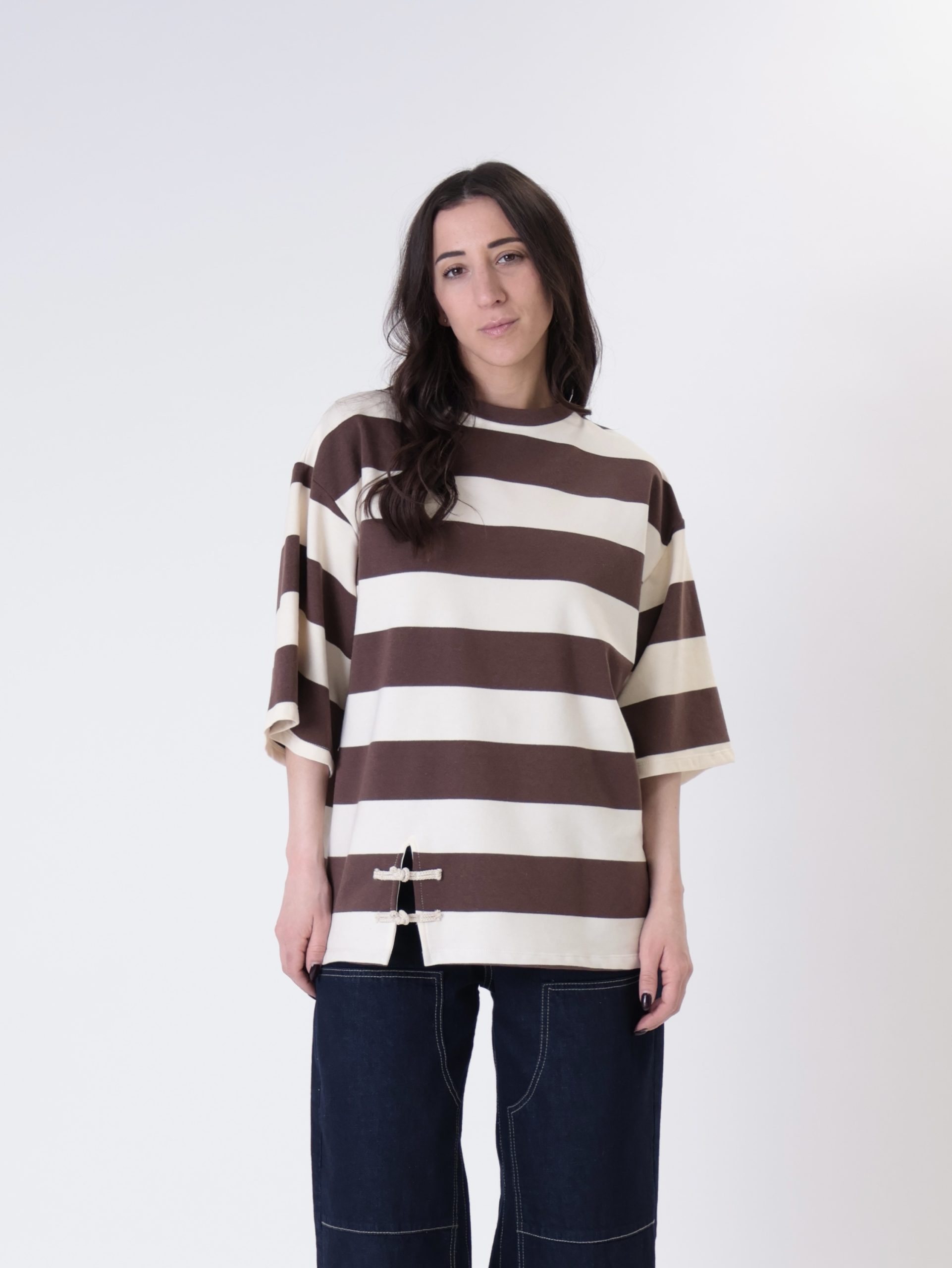 T-shirt alamari riga ecru/caffè