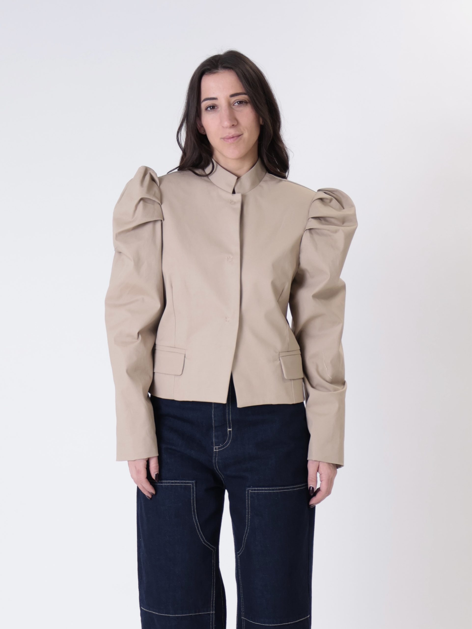 Giacca manica sbuffo beige