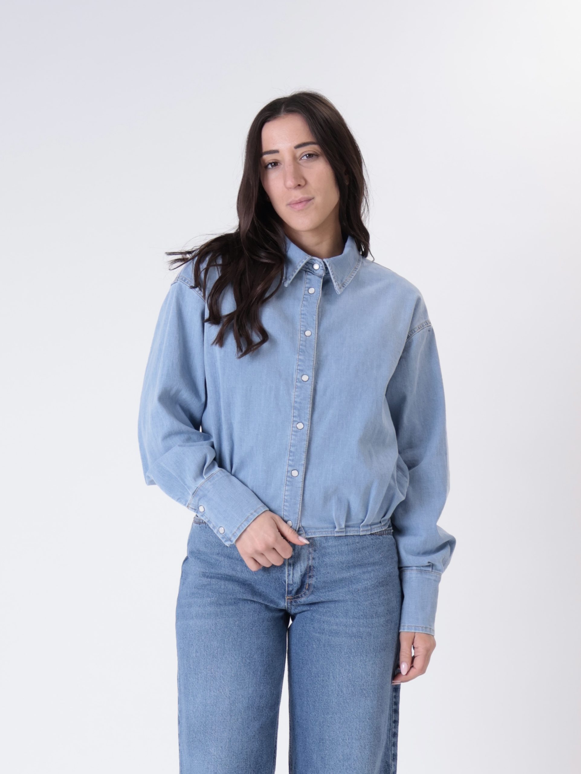 Camicia bottoni denim chiaro