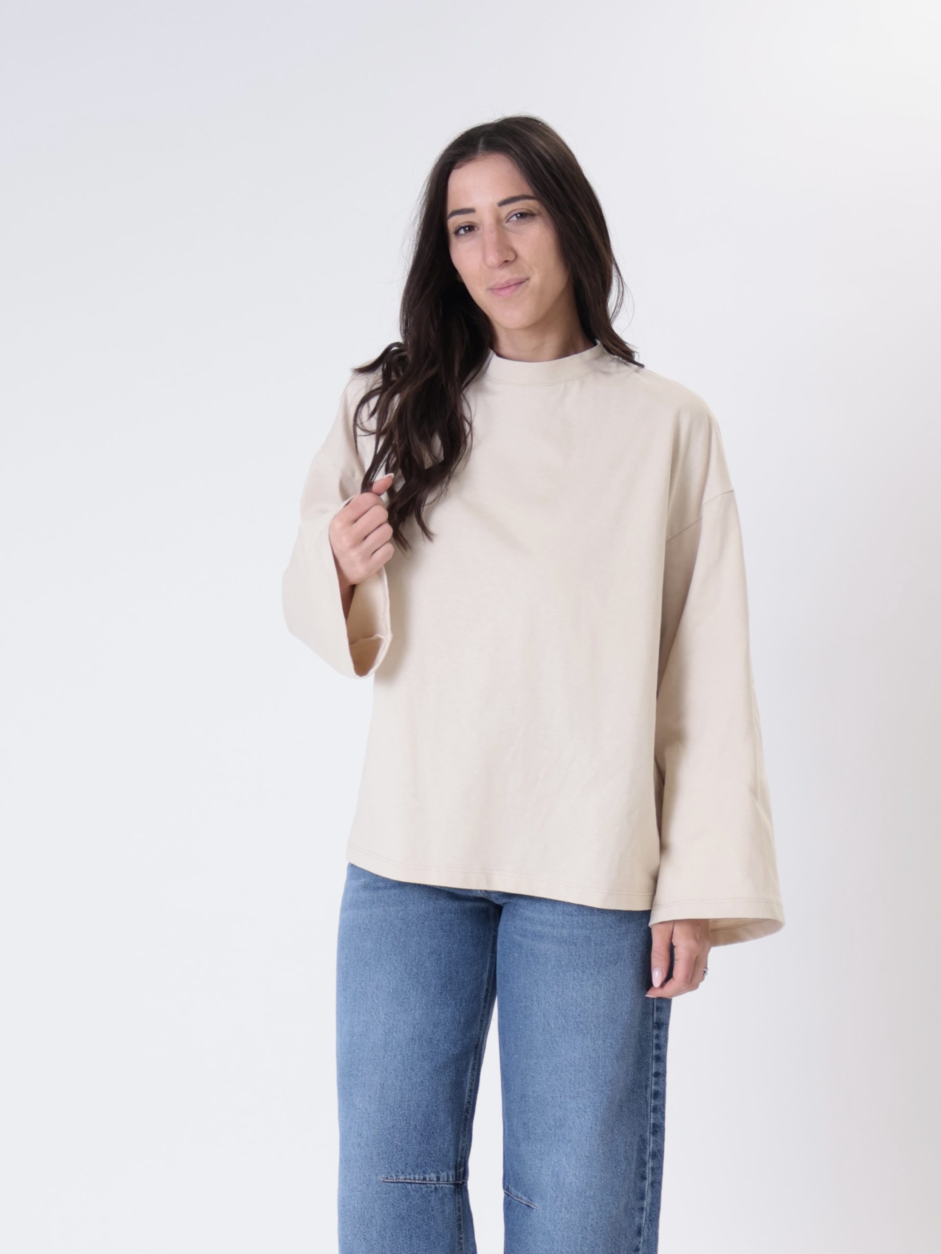 T-shirt m/lunga over avorio