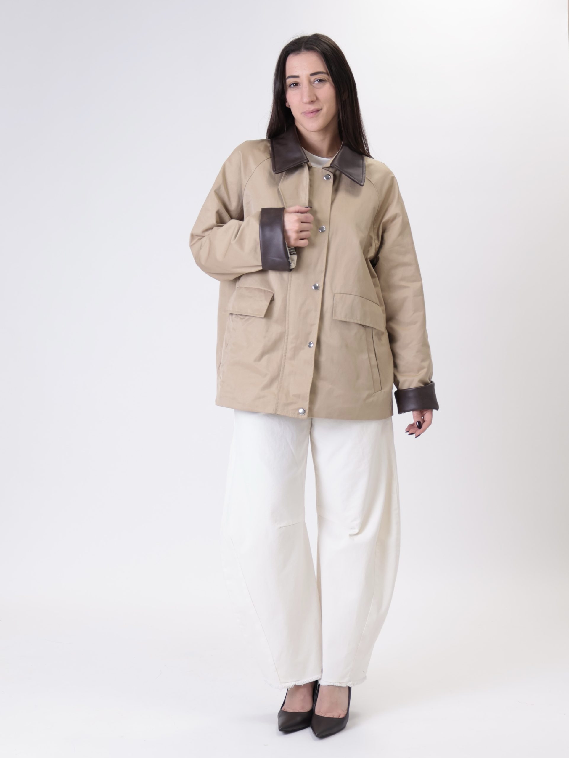 Giacca cotone orli ecopelle beige