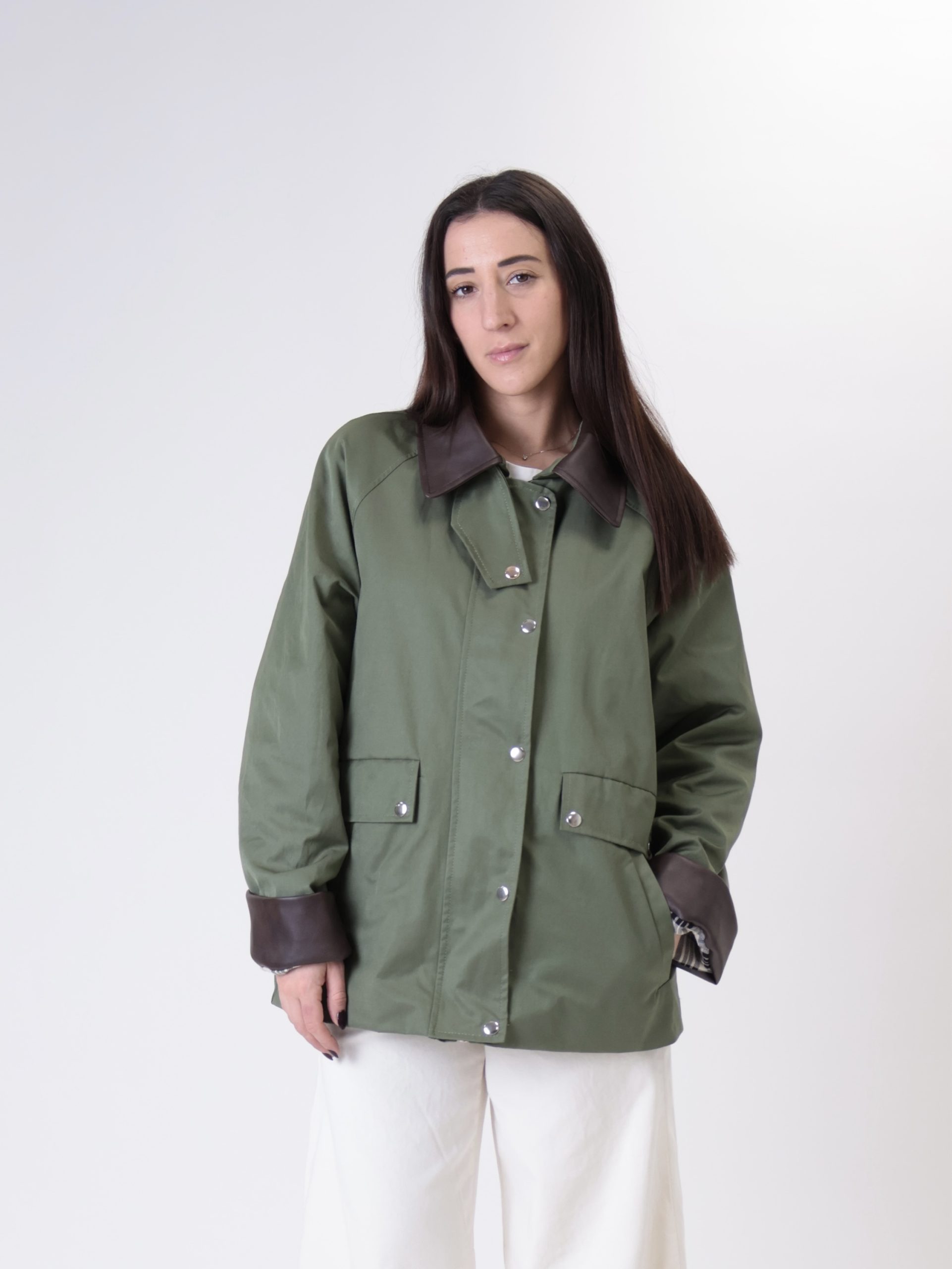 Giacca cotone orli ecopelle militare