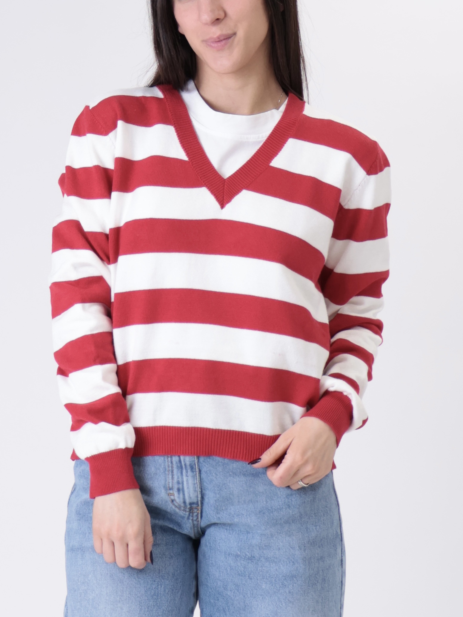 Pullover riga scollo V rosso/bianco