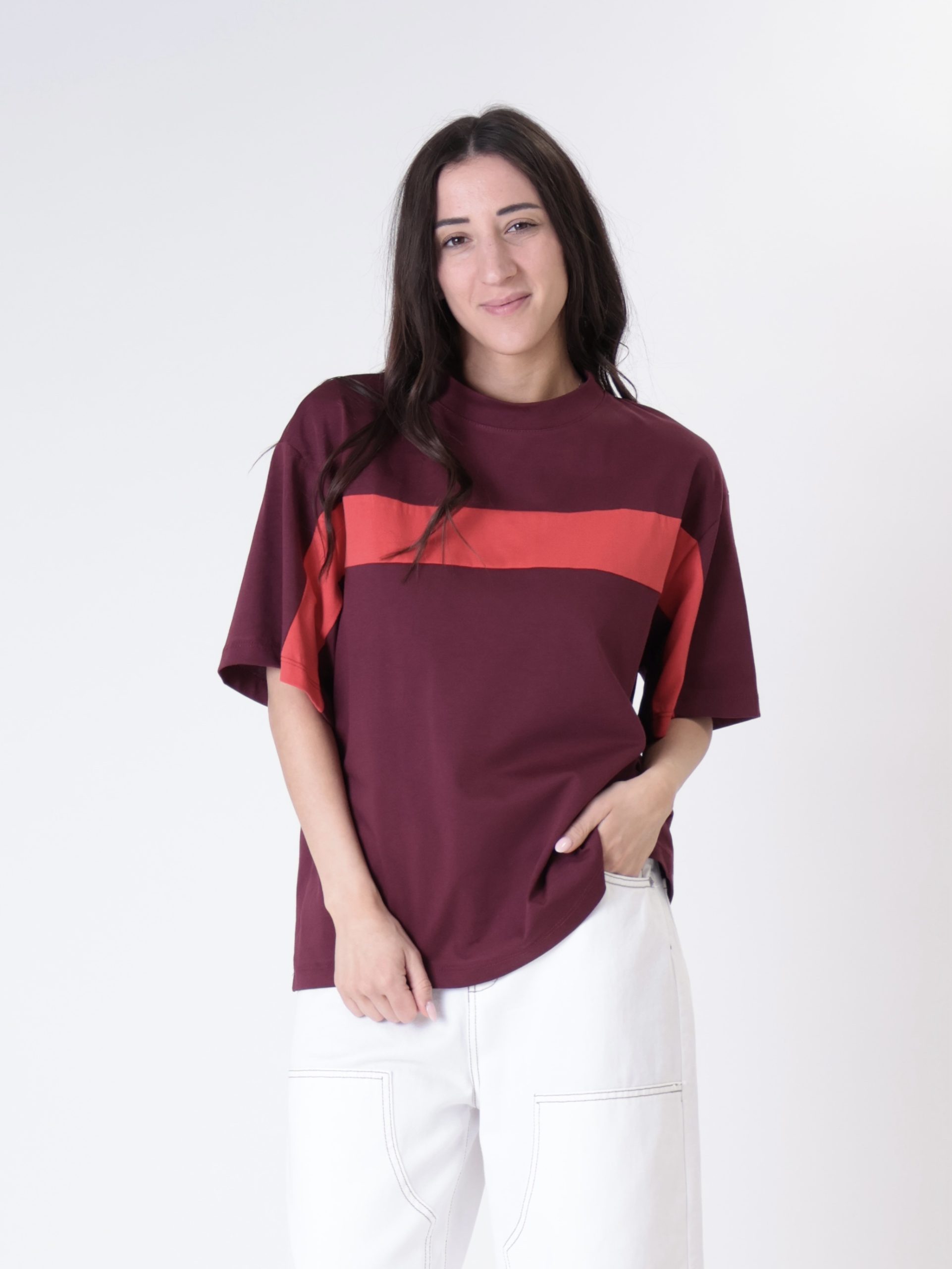 T-shirt Lore bordeaux/rosso PREORDINE 13/04