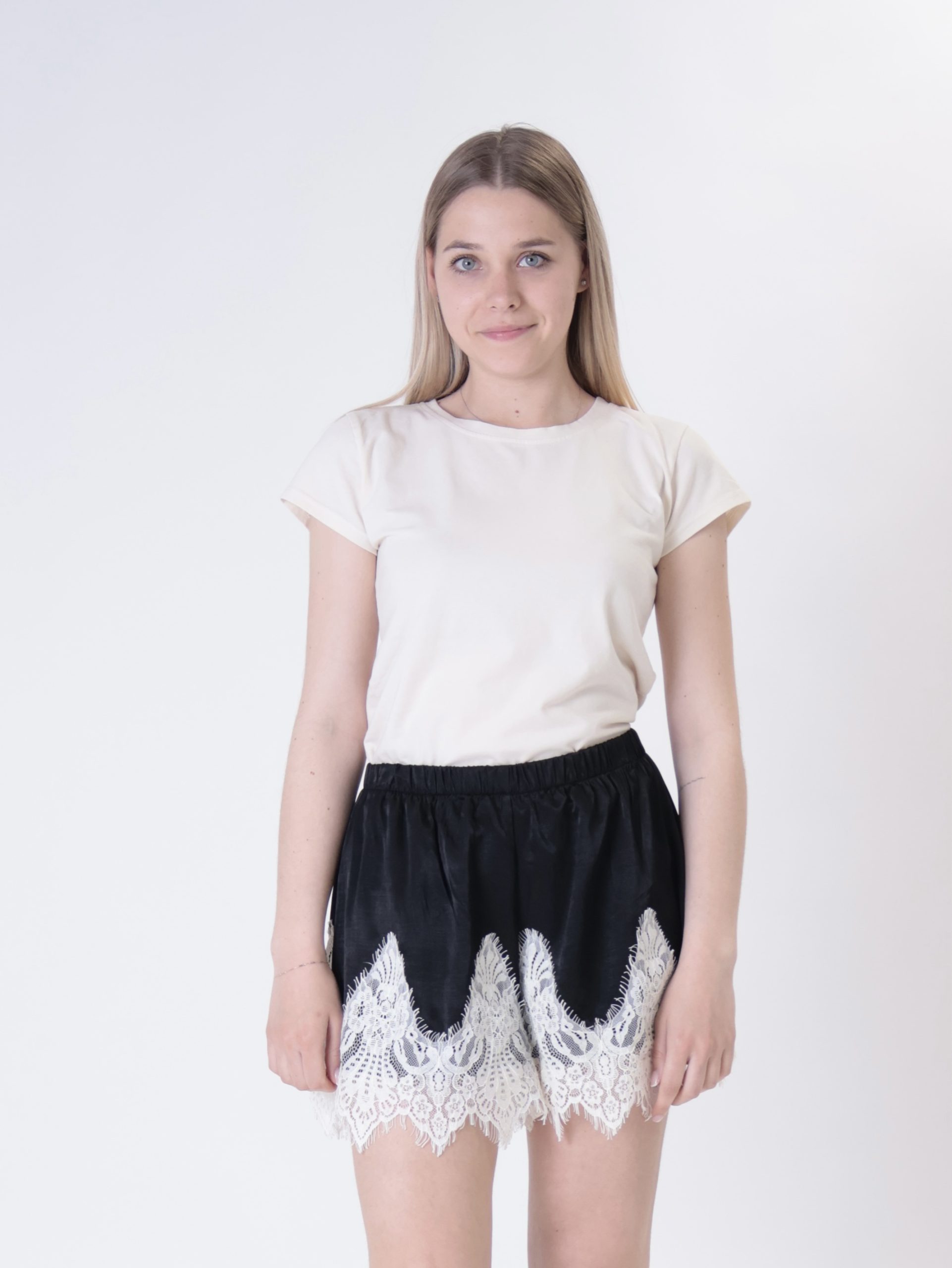 Shorts lingerie nero