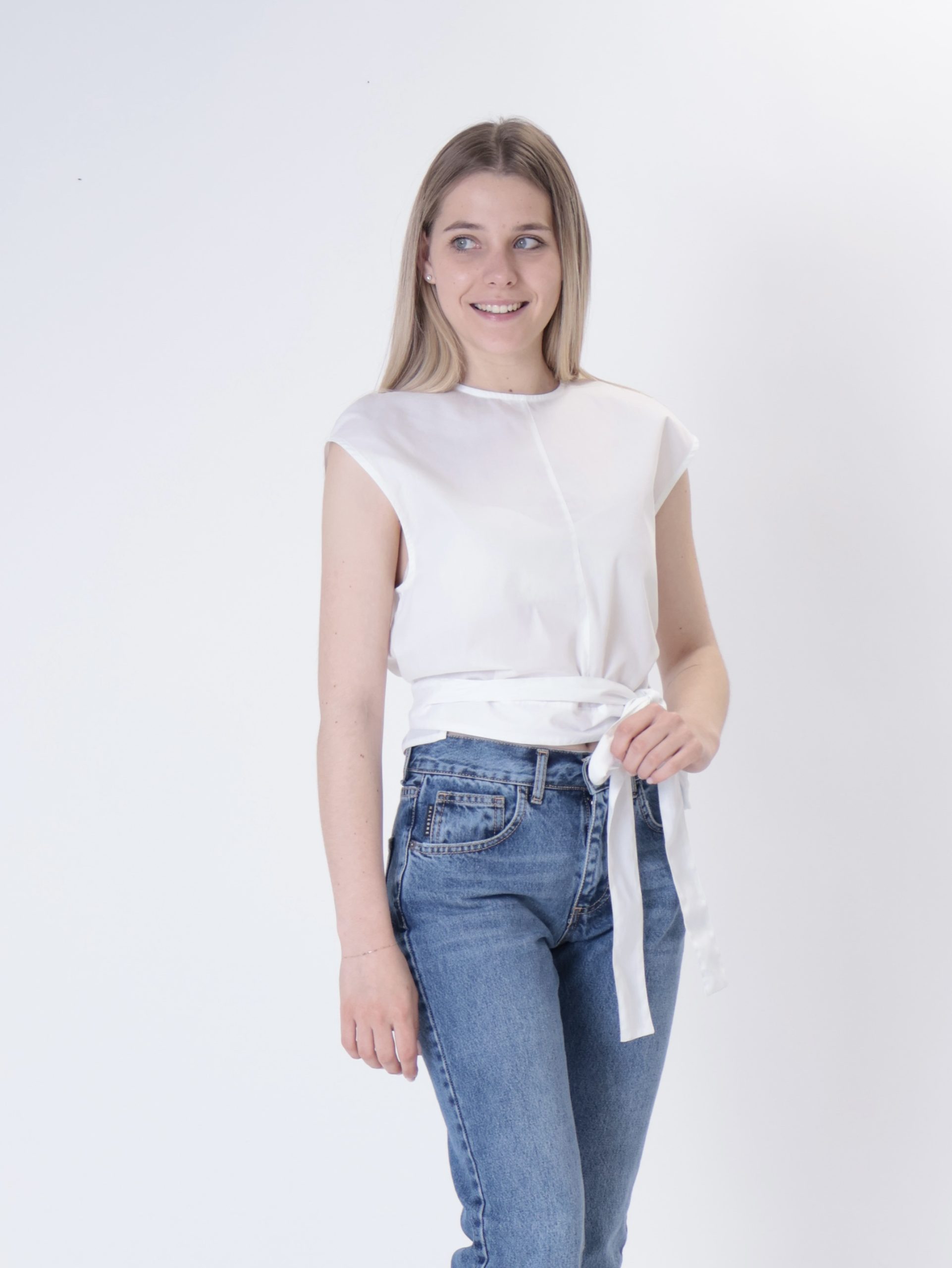 Top laccio bianco