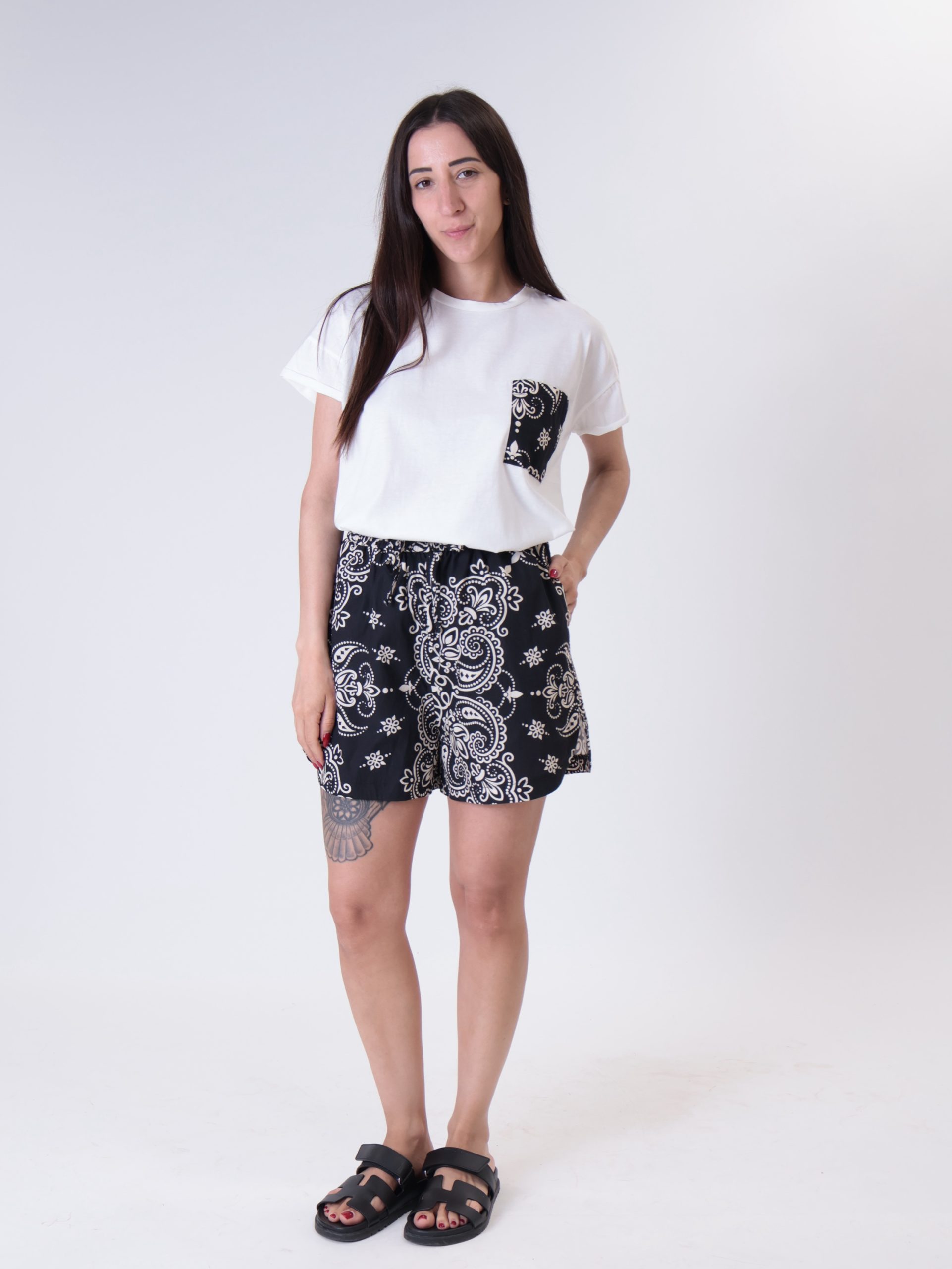 Shorts taschino fantasia nero